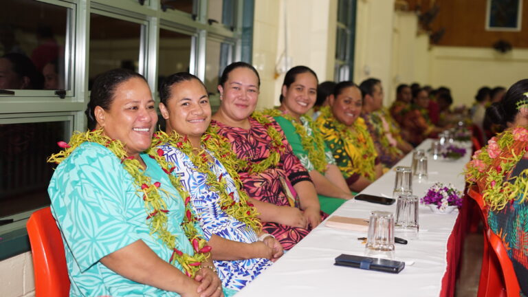 L:R Pepe, Amelia, Aaone, Faafou, Emelia