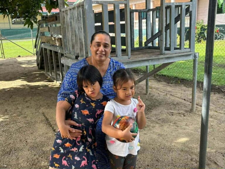 Mile Nofoaiga with kids